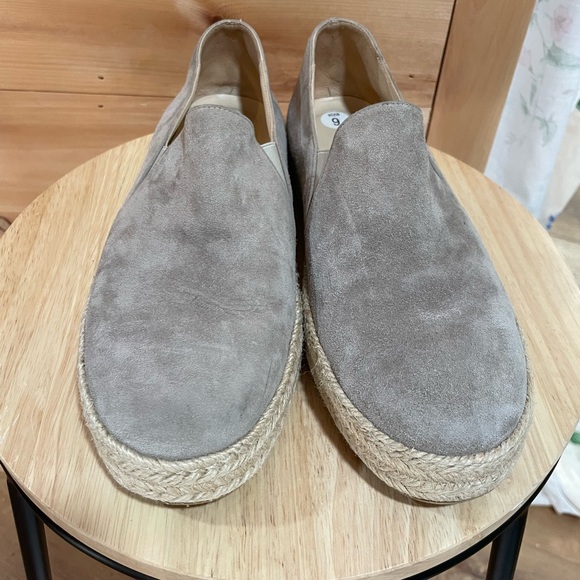 Stuart Weitzman Nugal Slip On Espadrilles in Taupe-Grey Suede Size 9 - Picture 10 of 10